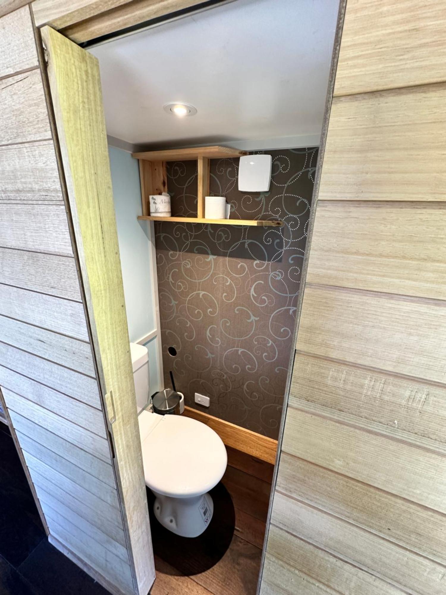 Ocean Breeze Tiny House - Ocean And Lake View Mallacoota Exterior foto