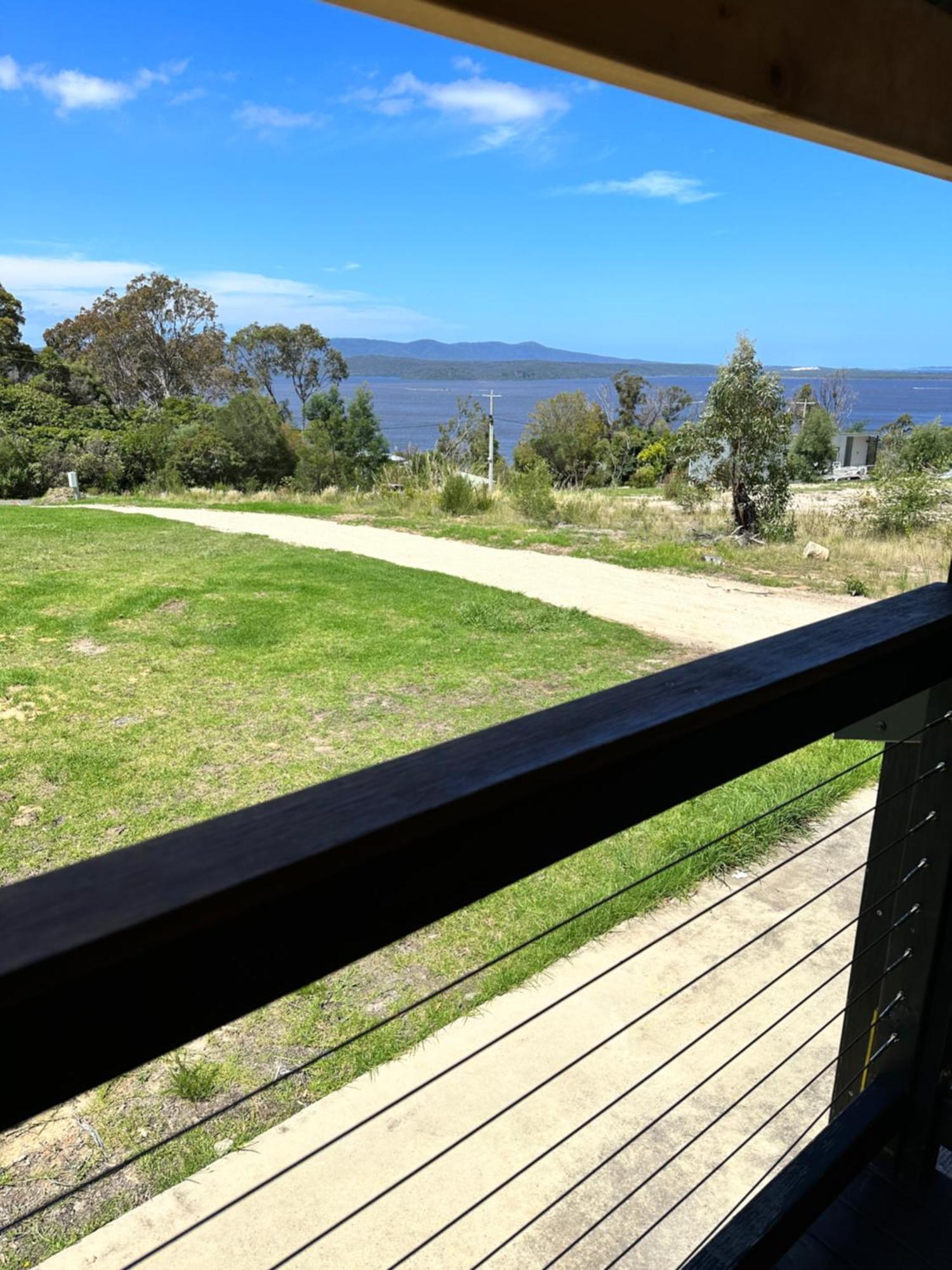 Ocean Breeze Tiny House - Ocean And Lake View Mallacoota Exterior foto